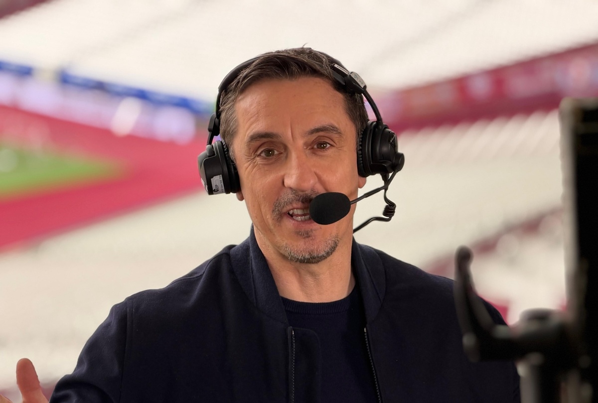 Gary Neville Ungkap Masalah Florian Wirtz dan Alexander Isak di Liverpool