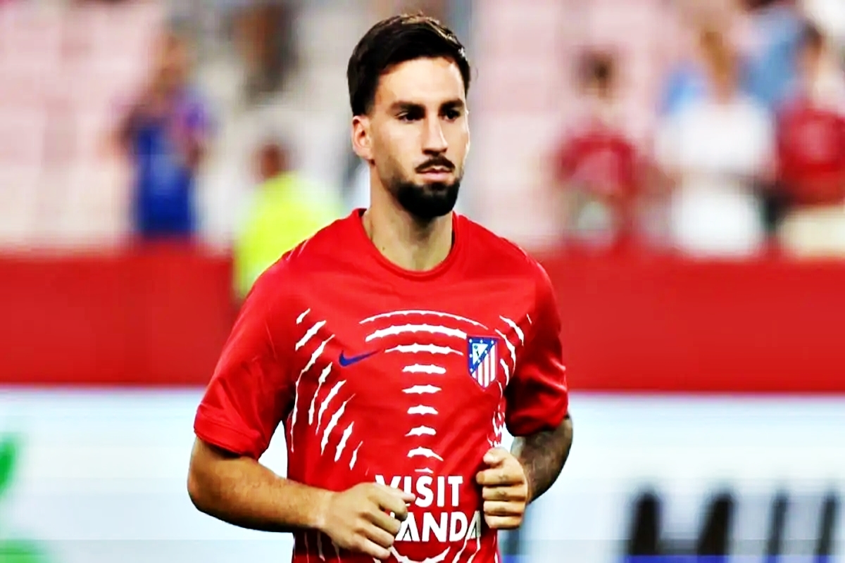 Tanpa Julián Álvarez, Atlético Madrid Mengamuk! Álex Baena Cetak Brace, Sevilla Dipermalukan 3-1