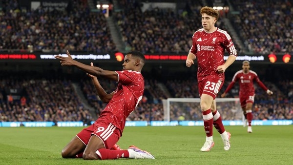 Isak Menggila! Brace Kilat Bawa Liverpool Tekuk Ipswich, Era Iraola Akhirnya Berbuah 3 Poin