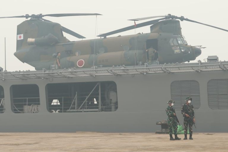 TNI Amankan Kedatangan Kapal JMSDF JS Kunisaki di Kalimantan Barat