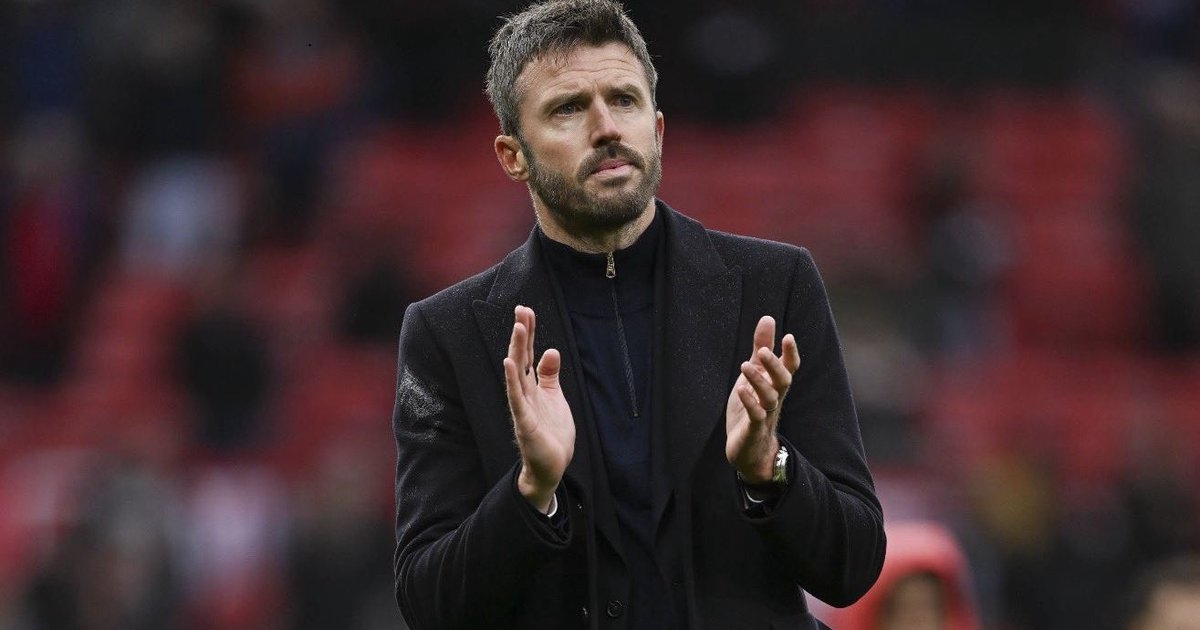 MU Tetap Pertahankan Carrick, Gary Neville Malah Geleng-Geleng: Pemecatan Bisa Jadi Jalan Terbaik