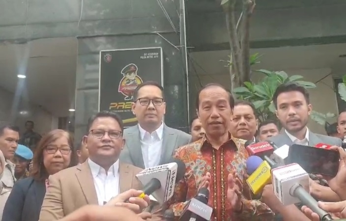 Makin Panas Kubu Roy Suryo Desak Polisi Tutup Kasus Ijazah Jokowi Lewat SP3