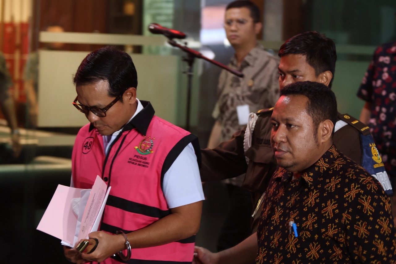 Terima Rp15 Miliar, Edward Hutahaean Ditetapkan Tersangka Korupsi BTS 4G Kominfo