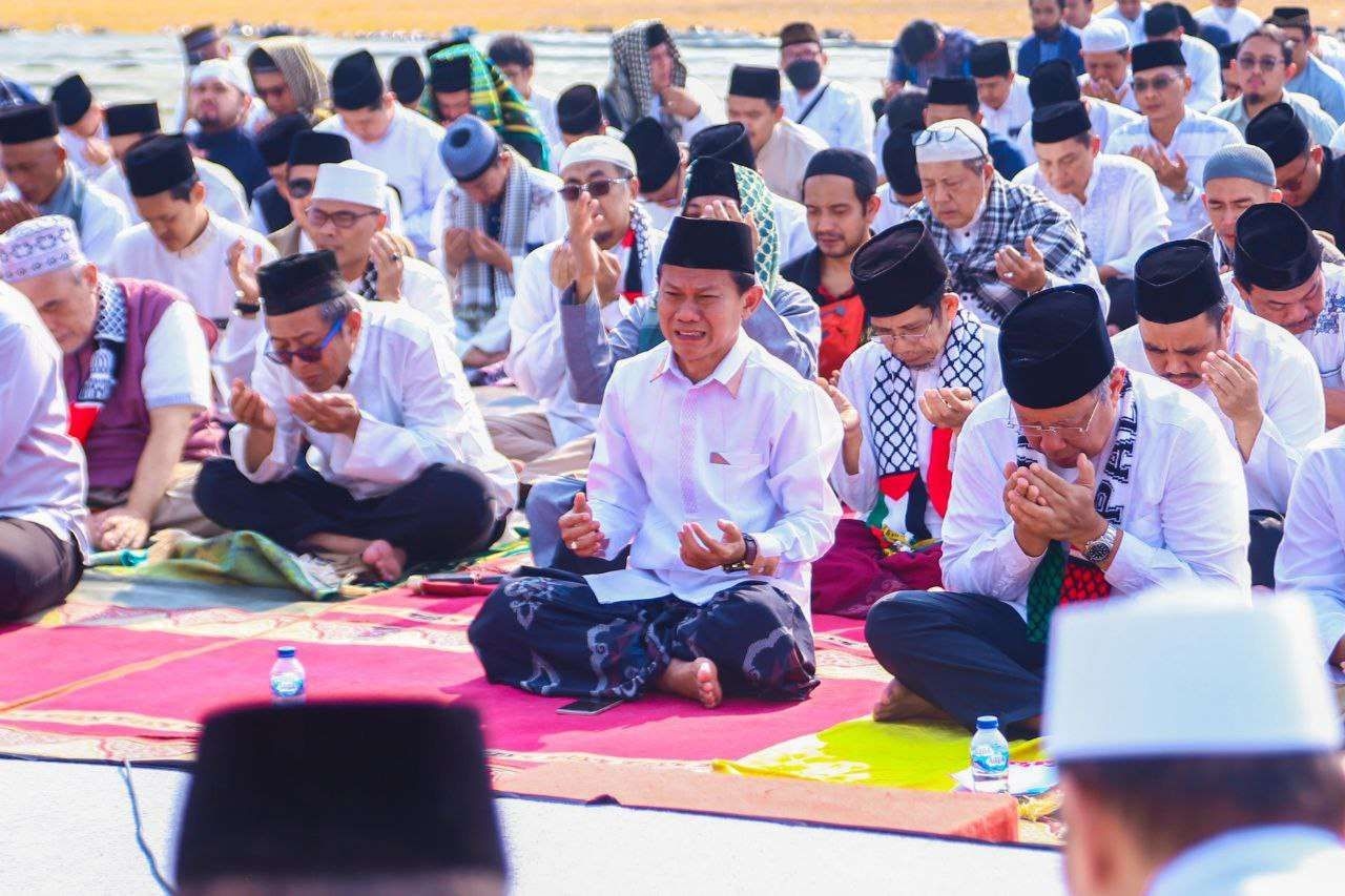 Pemkot Tangerang Gelar Salat Istisqa, Memohon Turun Hujan di Sekitar TPA Rawa Kucing