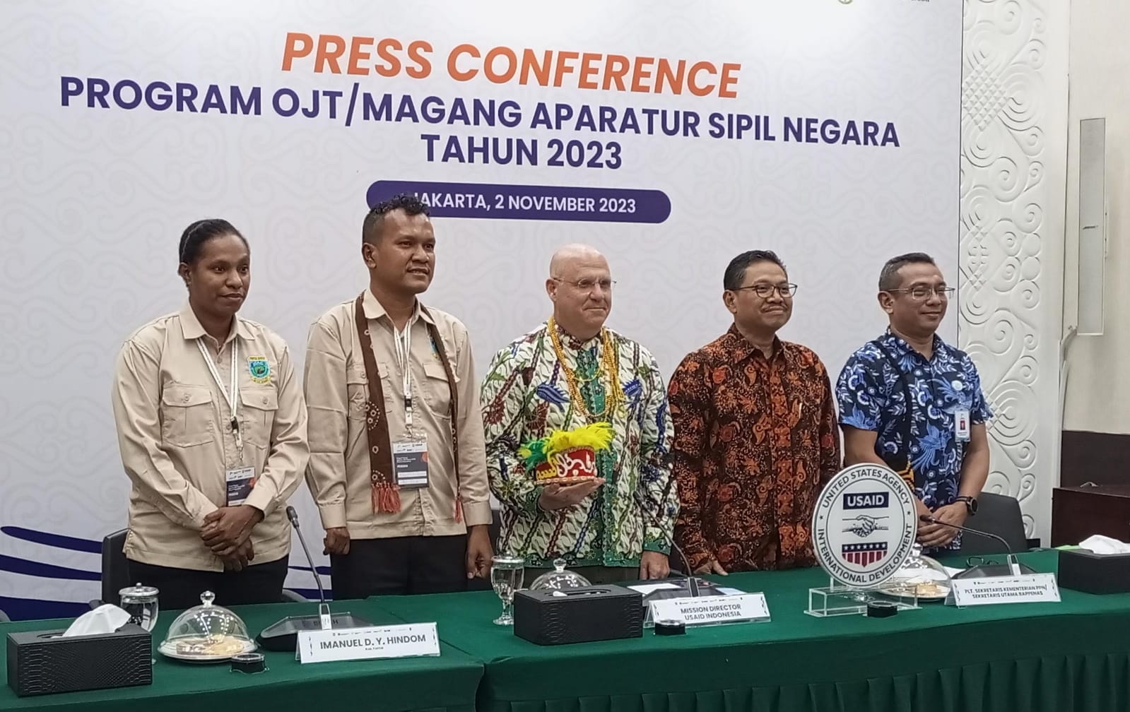 Tingkatkan Kualitas SDM, 18 ASN Papua Barat Magang di Kementerian