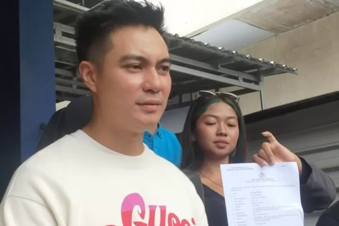BAIM WONG Kena 'PRANK' Melalui Pesan WhatsApp, Sejumlah Uang di Rekeningnya Terkuras