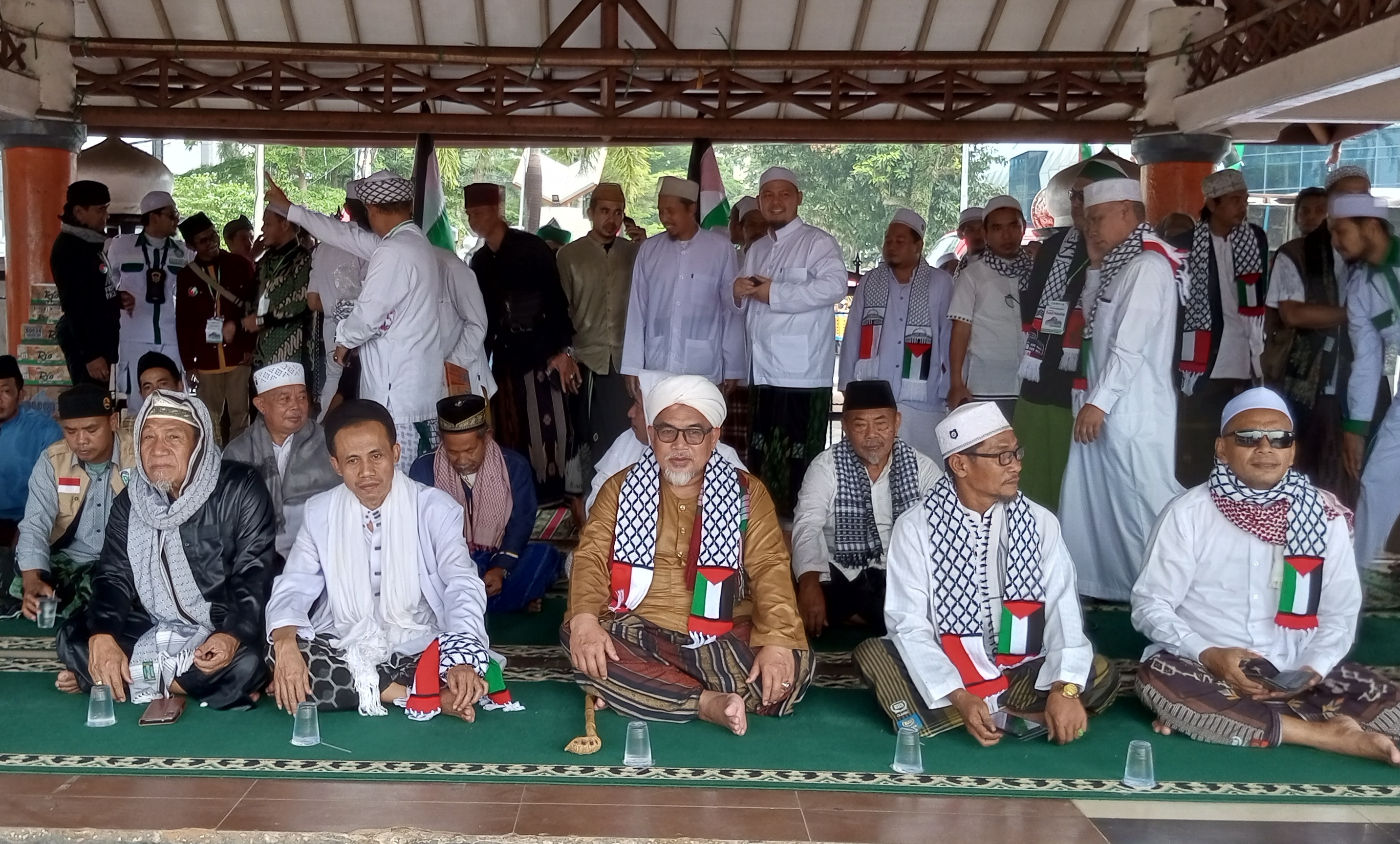 Melalui Doa, Puluhan Ribu Warga Banten Berjuang untuk Palestina Merdeka