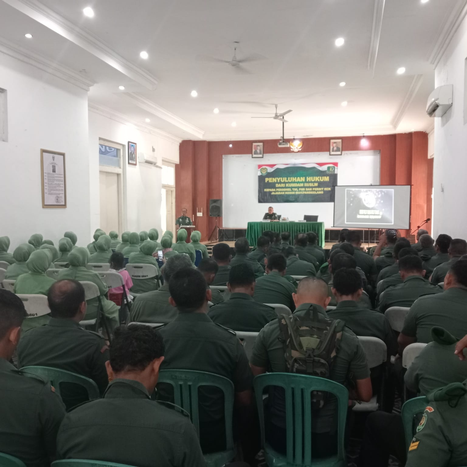 Kodim 0601/Pandeglang dan Kumdam III Siliwangi Gelar Penyuluhan Hukum