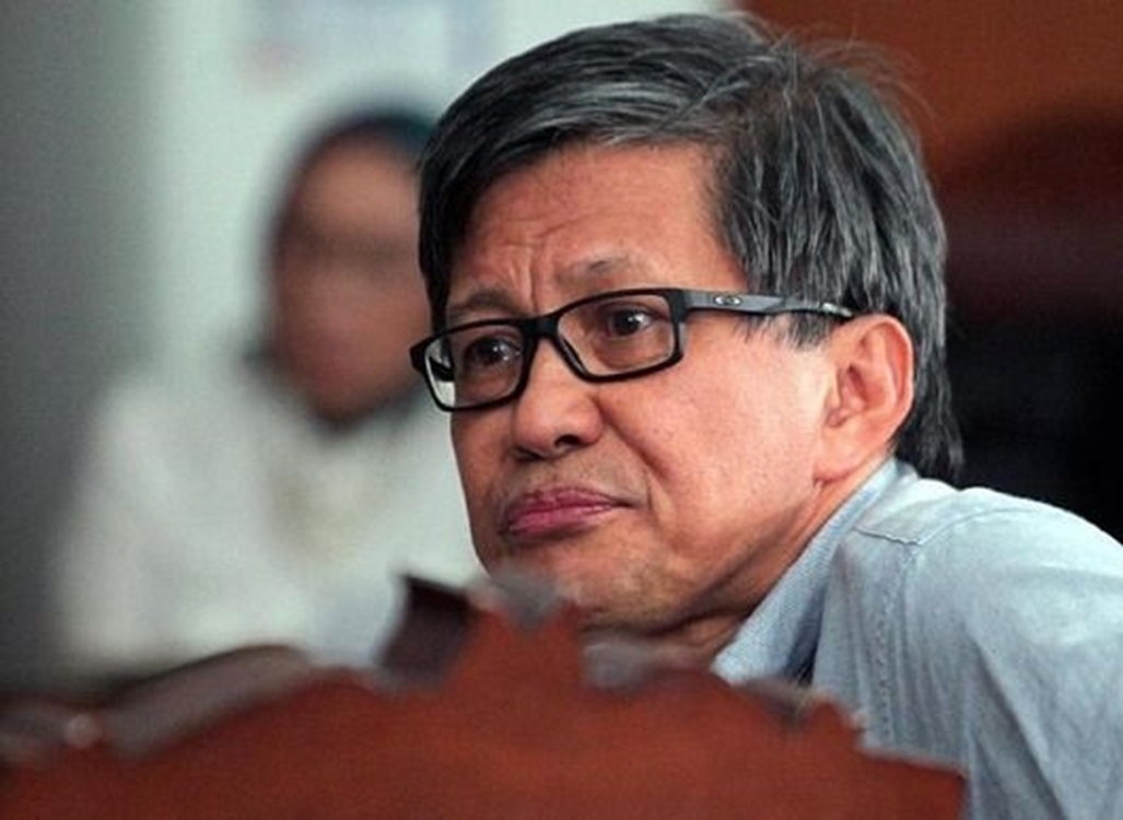 Kontroversi ROCKY GERUNG Seorang Filsuf, Akademikus, Dan Cendekiawan Indonesia, Acap Kali Lolos Dari Delik Hukum Atas Ucapannya