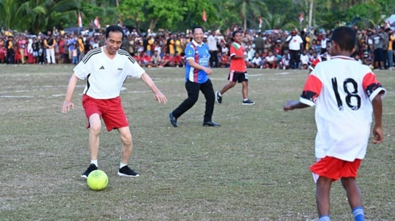 Jokowi Dapat Predikat Mahaguru Perpolitikan Indonesia, Ikut Pemilu Menang Terus