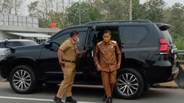 Pemkot Serang Baru Urus Perpindahan Berkas Plat Nomor Toyota Harrier ke Land Cruiser Prado