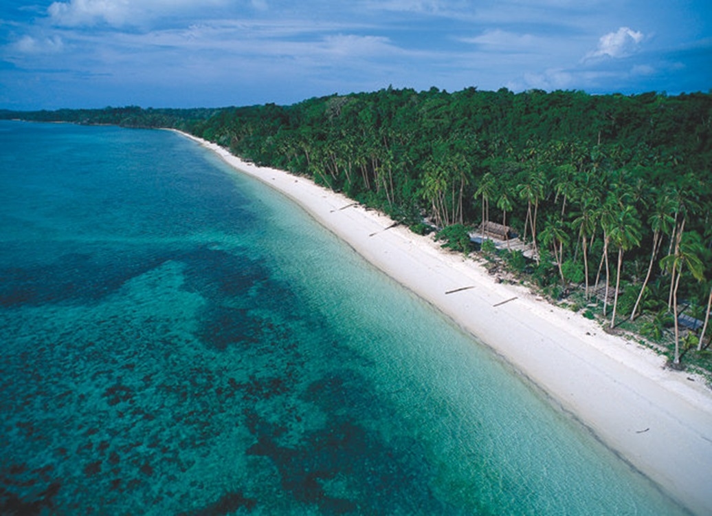 Destinasi Wisata Pulau 'PASIR PANJANG' Pontianak Memberi Pesona Pada Titian Garis Katulistiwa