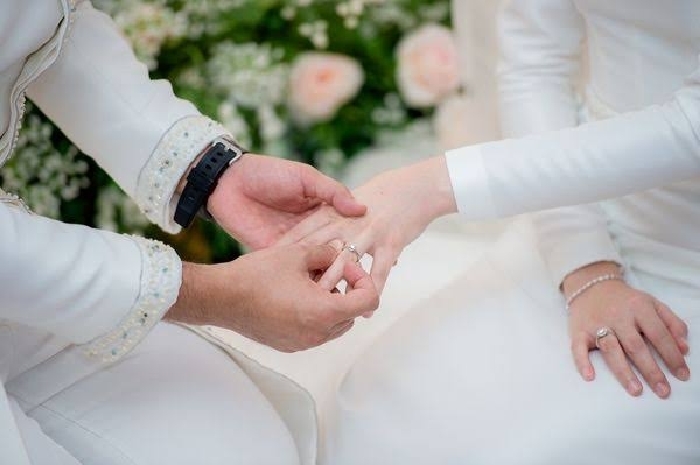Viral, Pernikahan Sejenis Perempuan dengan Perempuan di Cianjur