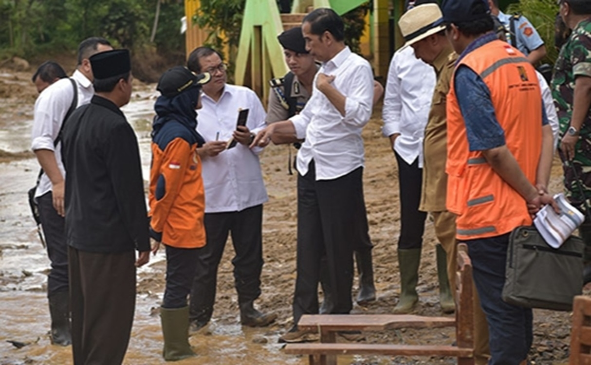 Menanti Janji Jokowi Empat Tahun Hingga Air Mata Kering Untuk Warga Berdampak Bencana Lebak