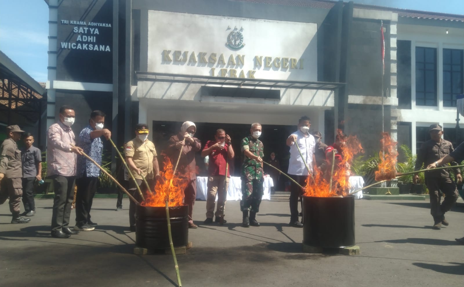Kejari Lebak Musnahkan Narkoba Dan Barbuk Lainnya,Sabu Serta Ganja Terbanyak!