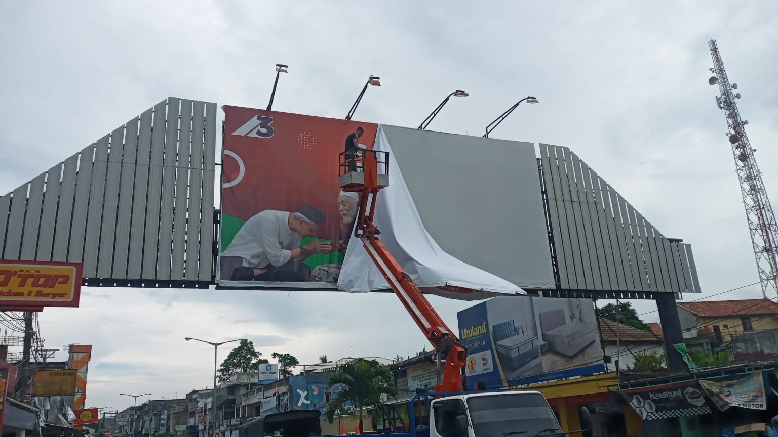Langgar Aturan, Puluhan APK di Pandeglang Ditertibkan