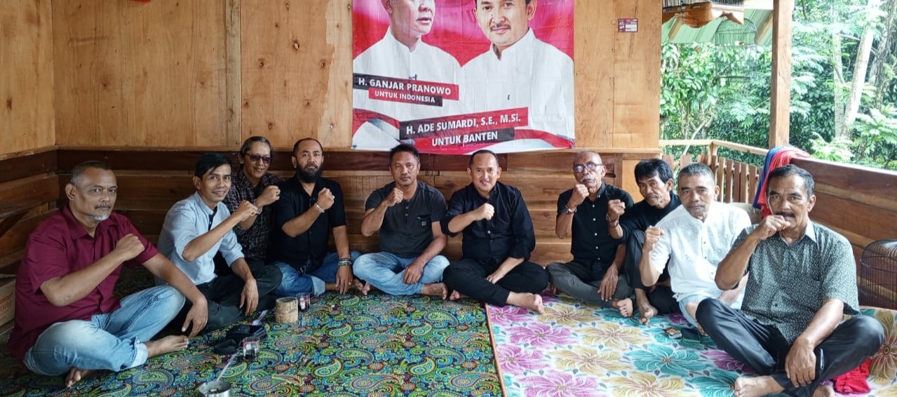 Ngobras Bareng Komunitas Batu, Ade Sumardi Janjikan Anggaran Rp1 Miliar Satu Desa