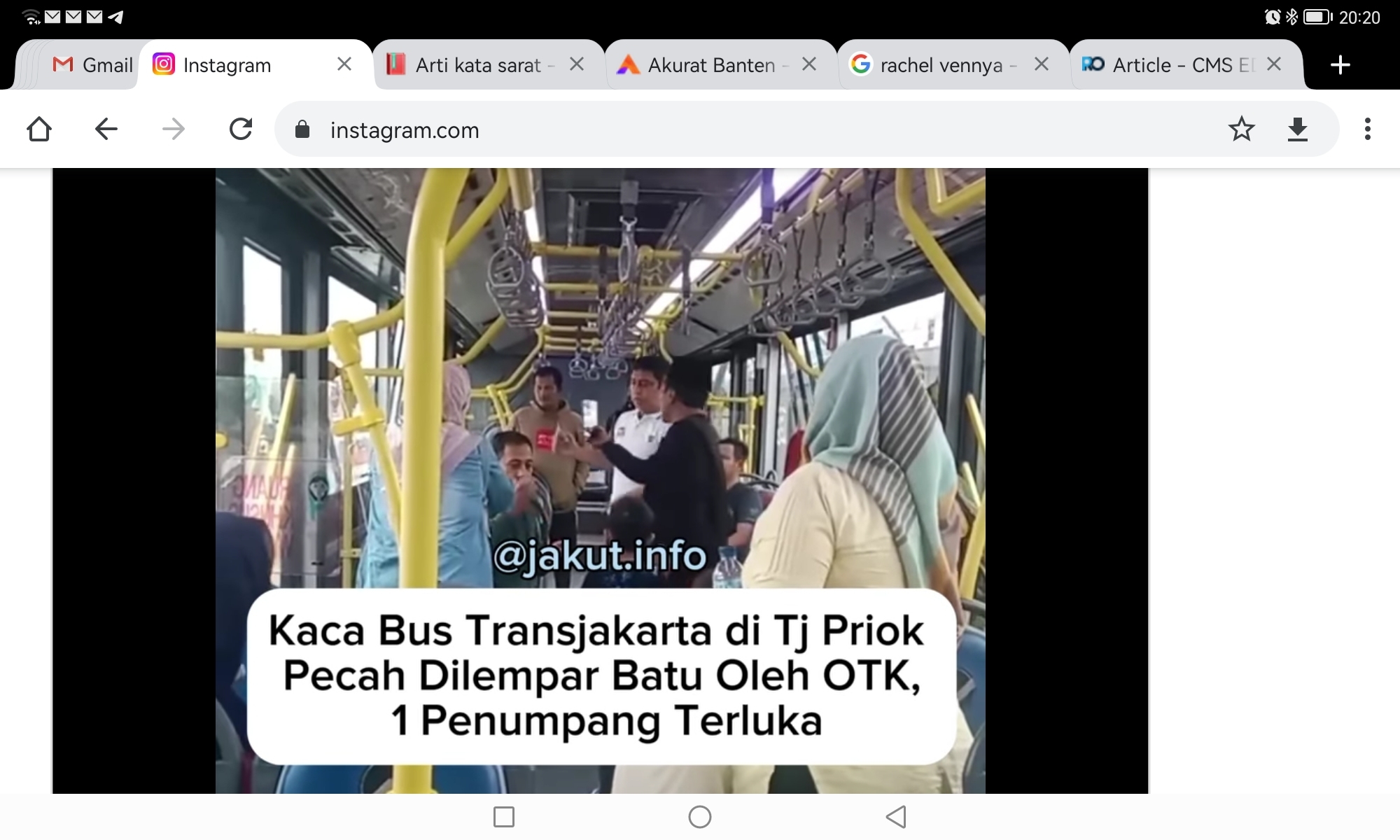 Bus Transjakarta Dilempar Batu, Kaca Pecah Lukai 1 Penumpang