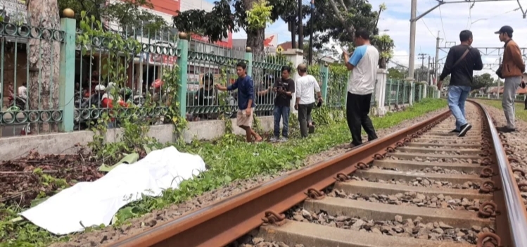 ODGJ Ditemukan Tewas di Pinggir Rel, Diduga Ditabrak Kereta Rangkasbitung-Tanah Abang