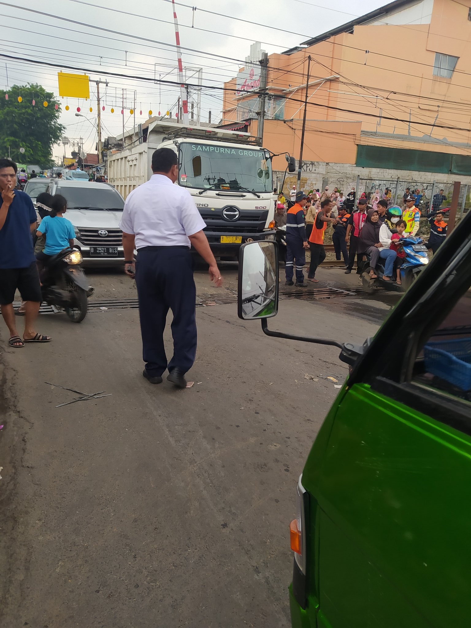 Gara-gara Truk Mogok, PT KAI Lakukan Rekayasa Perjalanan hanya Sampai Stasiun Serpong