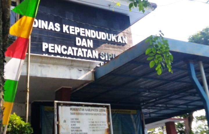 Heboh! DISDUKCAPIL Lebak, Warga Masih Hidup di Data Meninggal