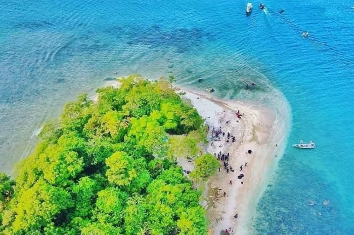 Daya Tarik Pulau Merak Kecil Cilegon : Destinasi Wisata Menarik yang Wajib Dikunjungi di Banten!
