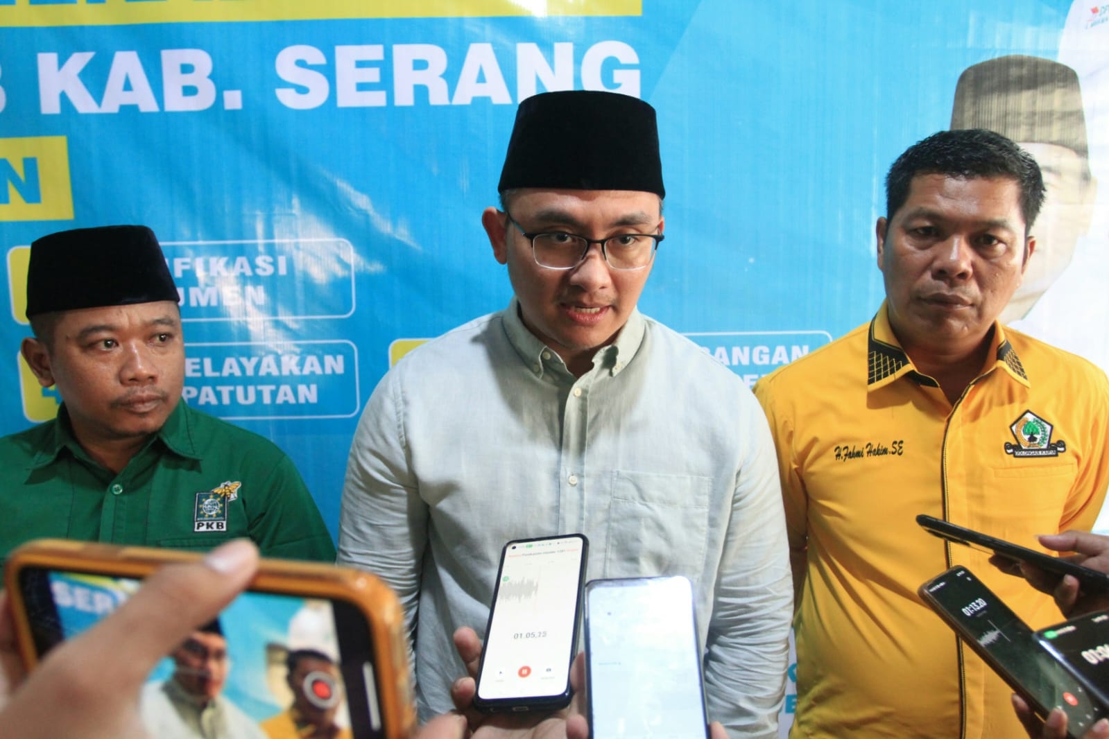 Nyalon Bupati Serang, Andika Hazrumy Kembalikan Formulir Ke PKB