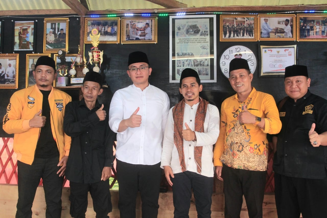 Dorong Pelestarian Kebudayaan, Andika Hazrumy Kunjungi Padepokan Golok Ciomas