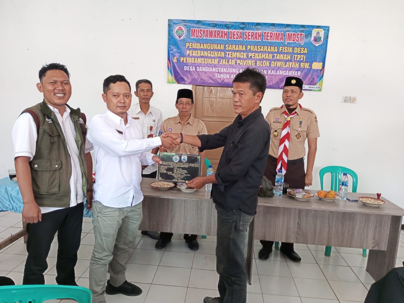 Puluhan Tahun Tidak Tersentuh Perbaikan, Kini Jalan Poros Desa Bagus, warga Apresiasi Kades