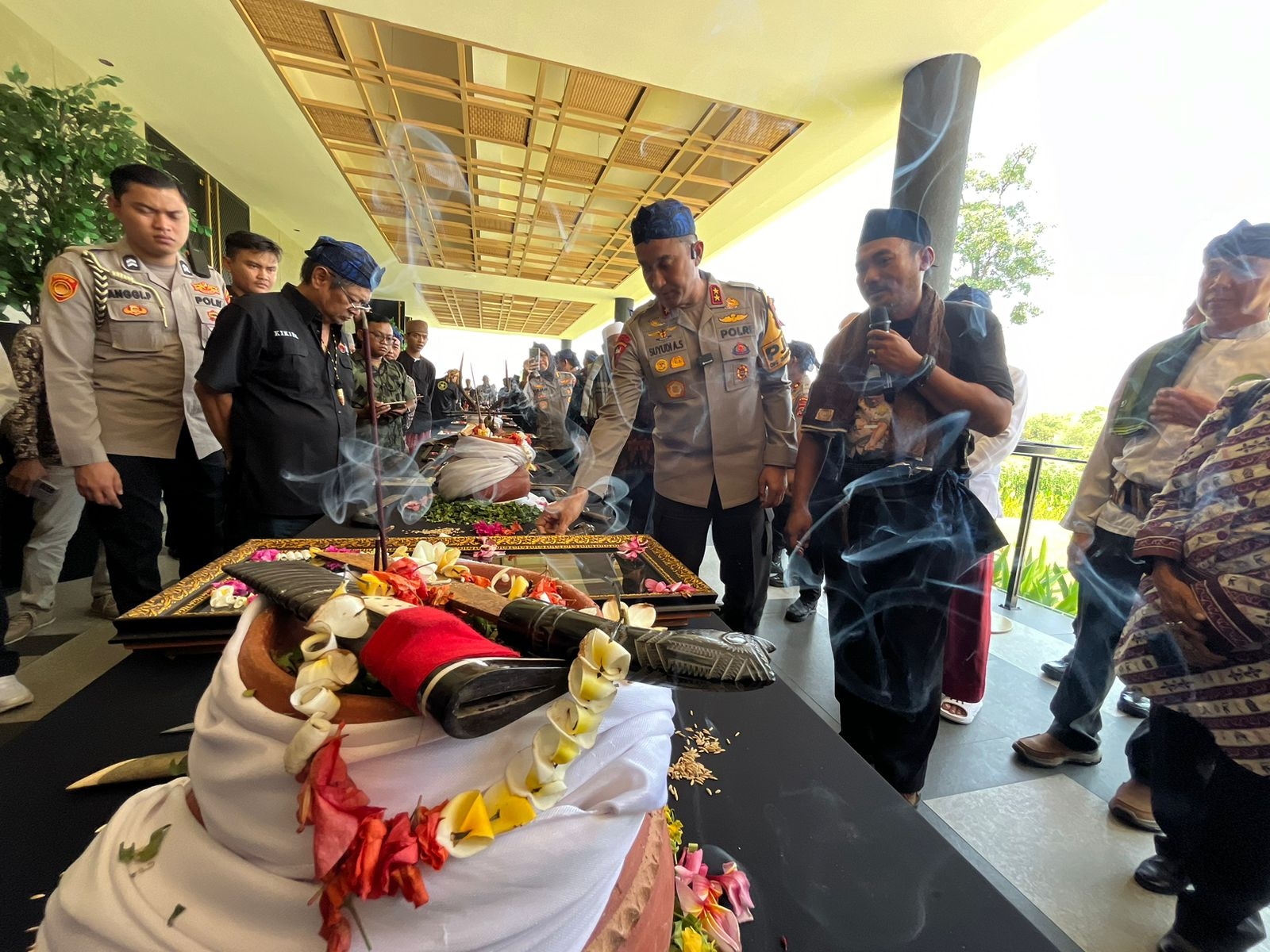 Sampaikan Pesan Pilkada di Seminar Kebangsaan. Kapolda Banten Sebut Golok Sebagai Pemerstau