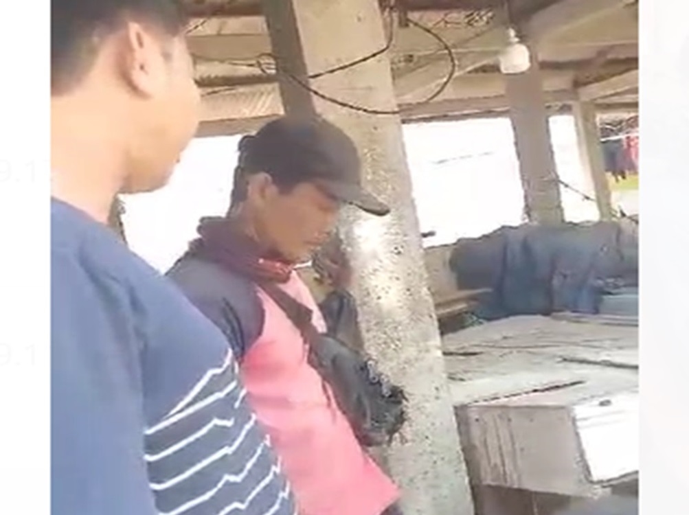 Heboh! Pedagang Mainan di Pasar Kosambi Cengkareng, Diseruduk Warga Gegara Ajak Anak Dibawah Umur Nonton Video Asusila