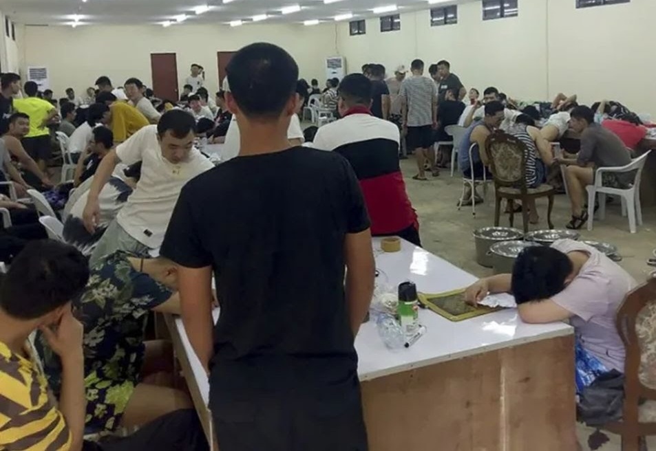 Digerebek di Filipina, 69 WNI Sindikat Judi Online dan Cyber Scamming Dipulangkan Melalui Bandara Soetta