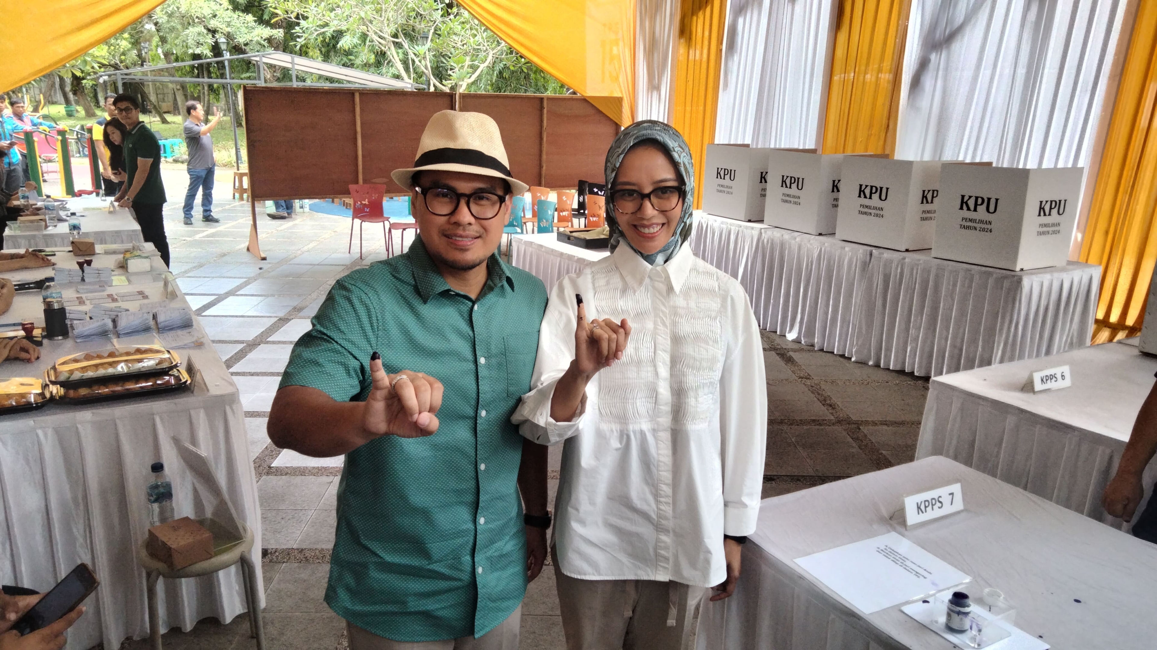 Usai Salurkan Hak Pilih, Paslon Cawalkot Tangsel Benyamin-Pilar Targetkan Kemenangan 70 Persen Suara