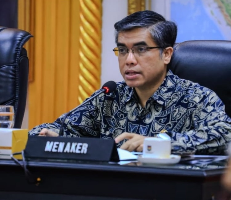 Dikritik Apindo Soal UMP 2025 naik 6,5 Persen, Menaker Yassierli Ungkap Hasil Kajian hingga Proses Laporan ke Presiden