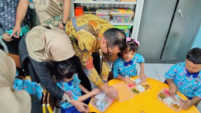 Tahun 2025, Sebanyak 235 Ribu Siswa di Tangsel Dapat Makan Bergizi Gratis