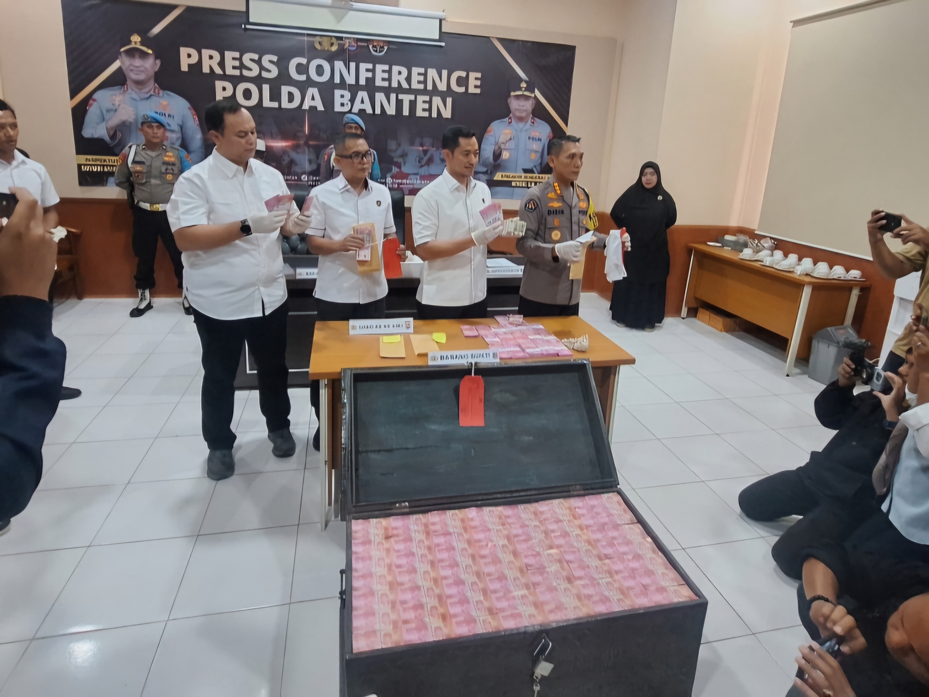 Ditreskrimum Polda Banten Amankan Pelaku Pengedar Uang Palsu Berdalih Gandakan Uang