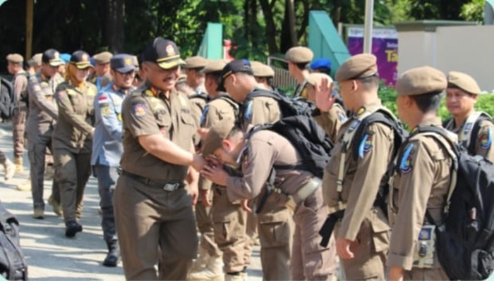 Berikan Rasa Nyaman, Puluhan Personel Satpol PP Amankan Jalannya Pagelaran MTQ Ke-55