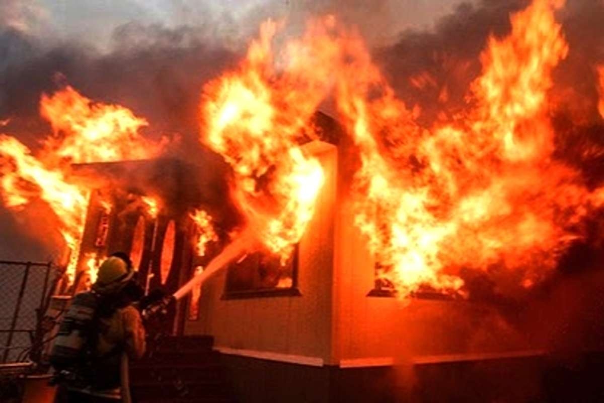 Kebakaran Luar Biasa Los Angeles, Akibatkan 450 Ribu Warga Terancam Gelap Gulita