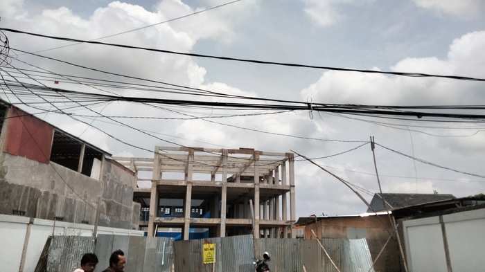 Proyek SMPN Pinang Kota Tangerang Terbengkalai, DPRD Lakukan Sidak