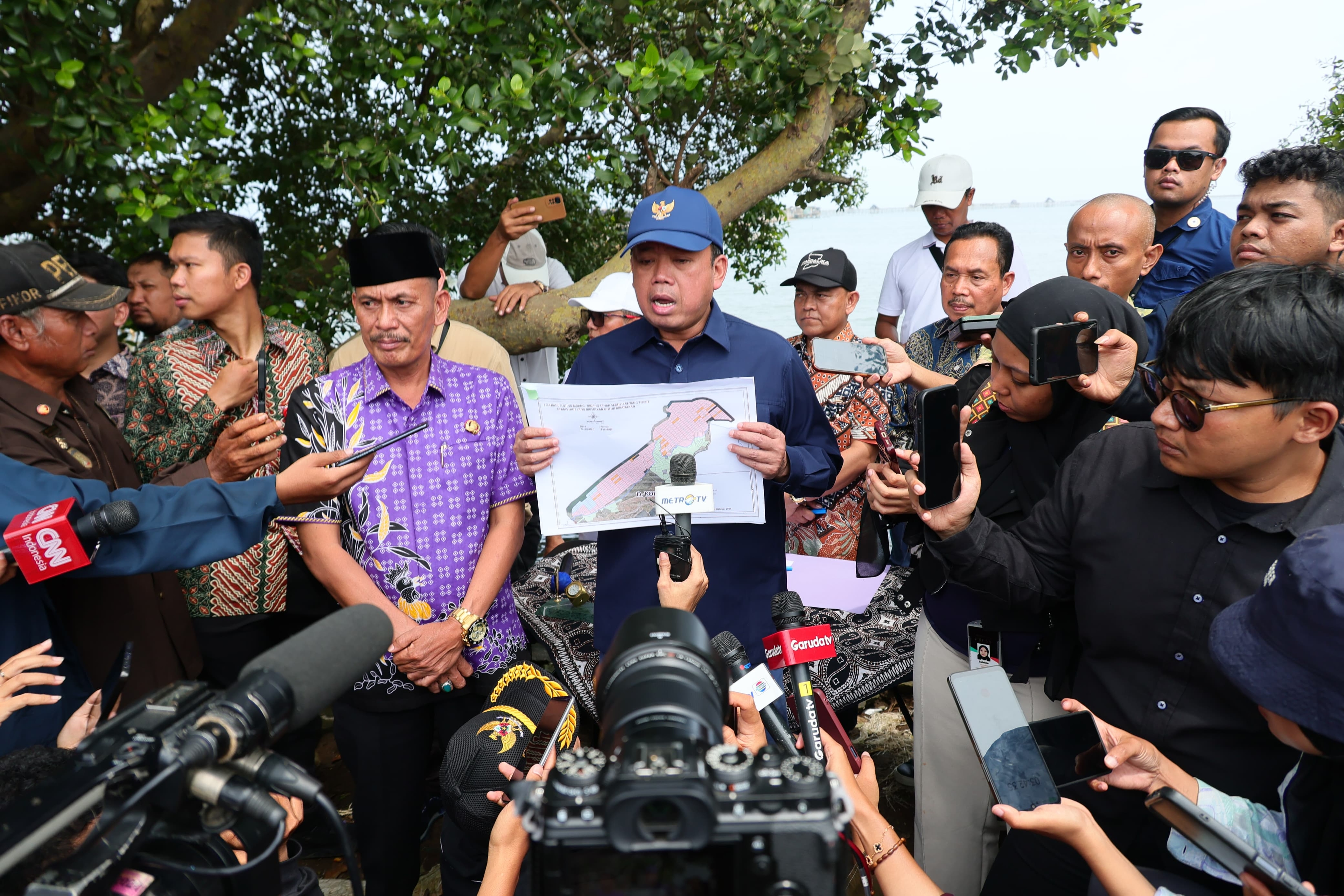 Menteri ATR/BPN Nusron Wahid Batalkan Sertipikat Tanah di Desa Kohod