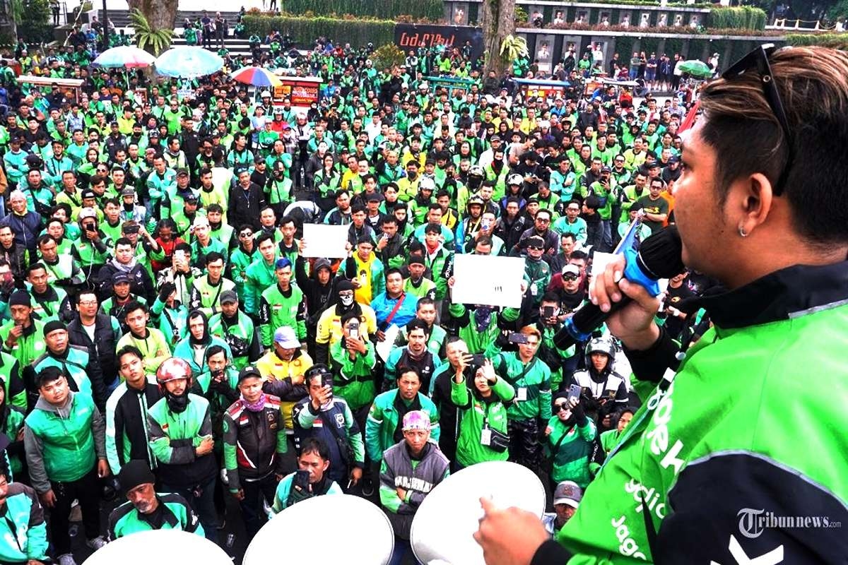 Demo Besar-Besaran Ojol 17 Februari 2025: Tuntut Hak THR dan Keadilan