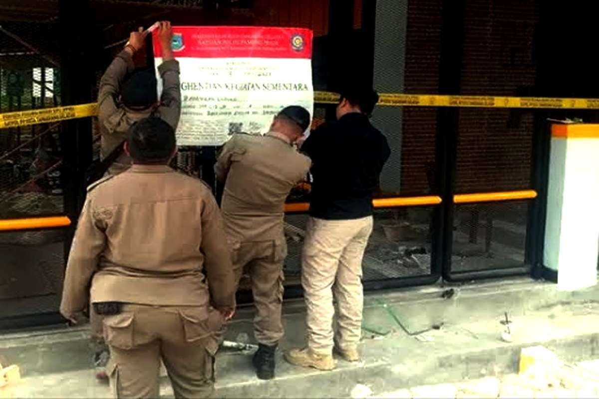 Viral! Video Gerai Mie Gacoan Disegel Satpol PP, Benarkah Karena Mengandung Minyak Babi?