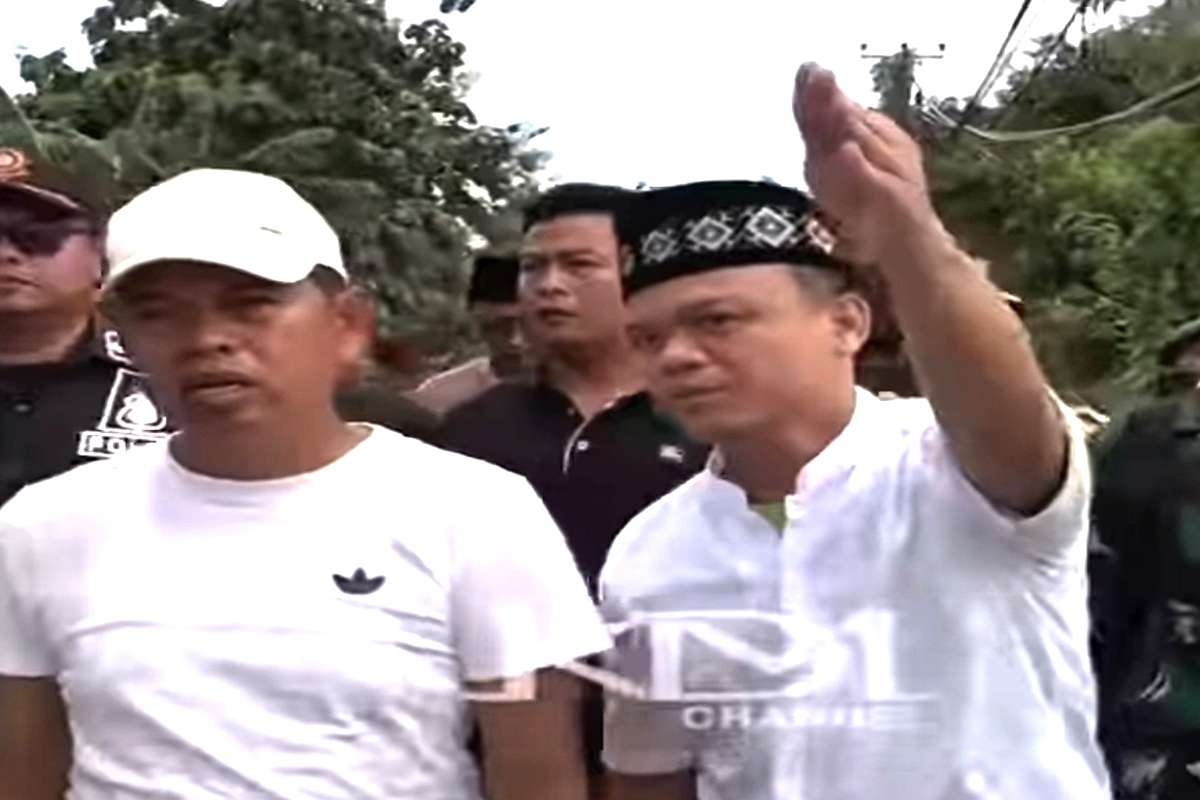 Tidak Main-main: Sanksi Tegas! Sikat Warga Yang Buang Sampah ke Sungai di Jabar, Gubernur Ancam Cabut Bansos dan Beasiswa!