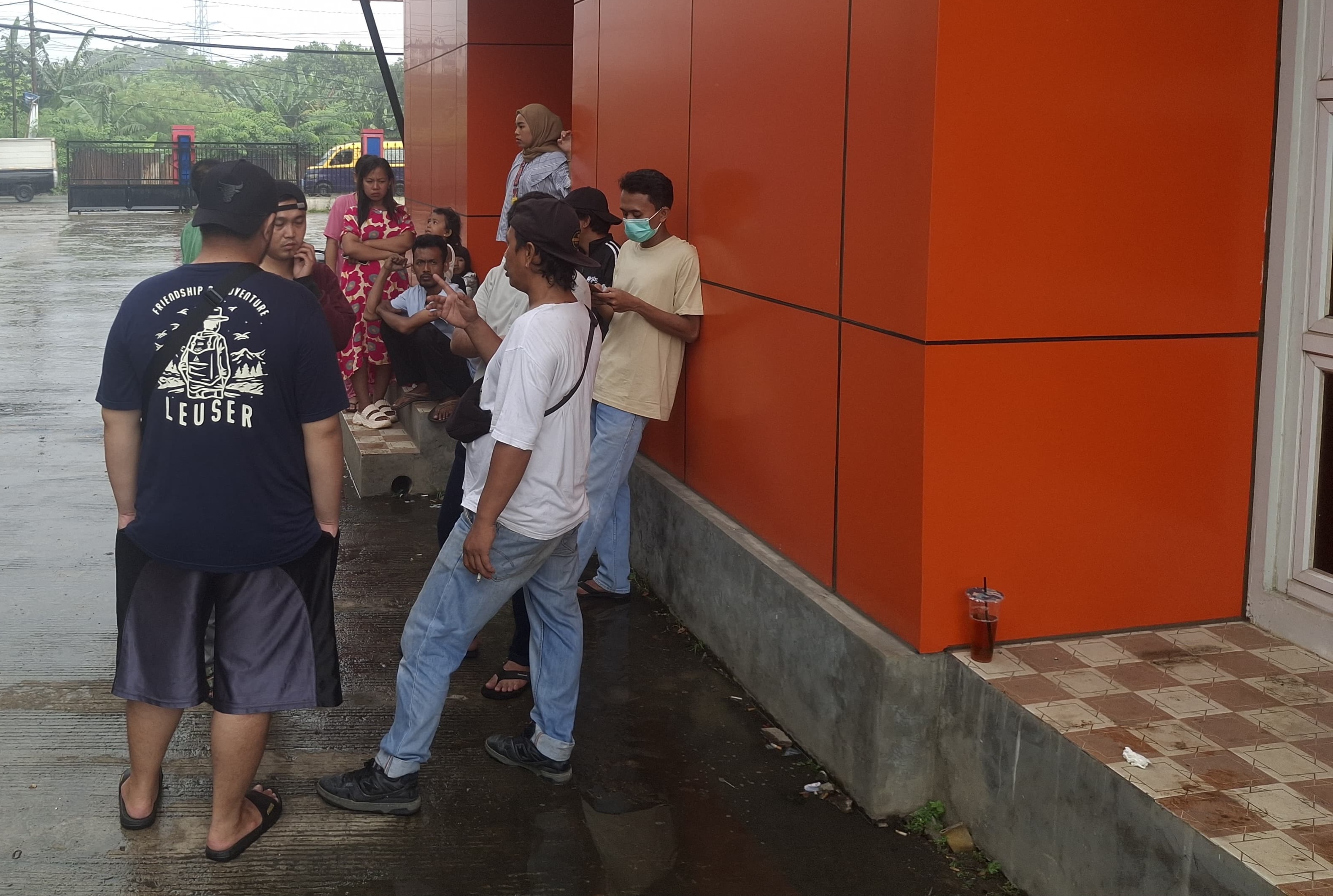 BPBD Tangerang Digeruduk Warga Gegara Monyet dan Ular Sering Lepas dari Penangkaran