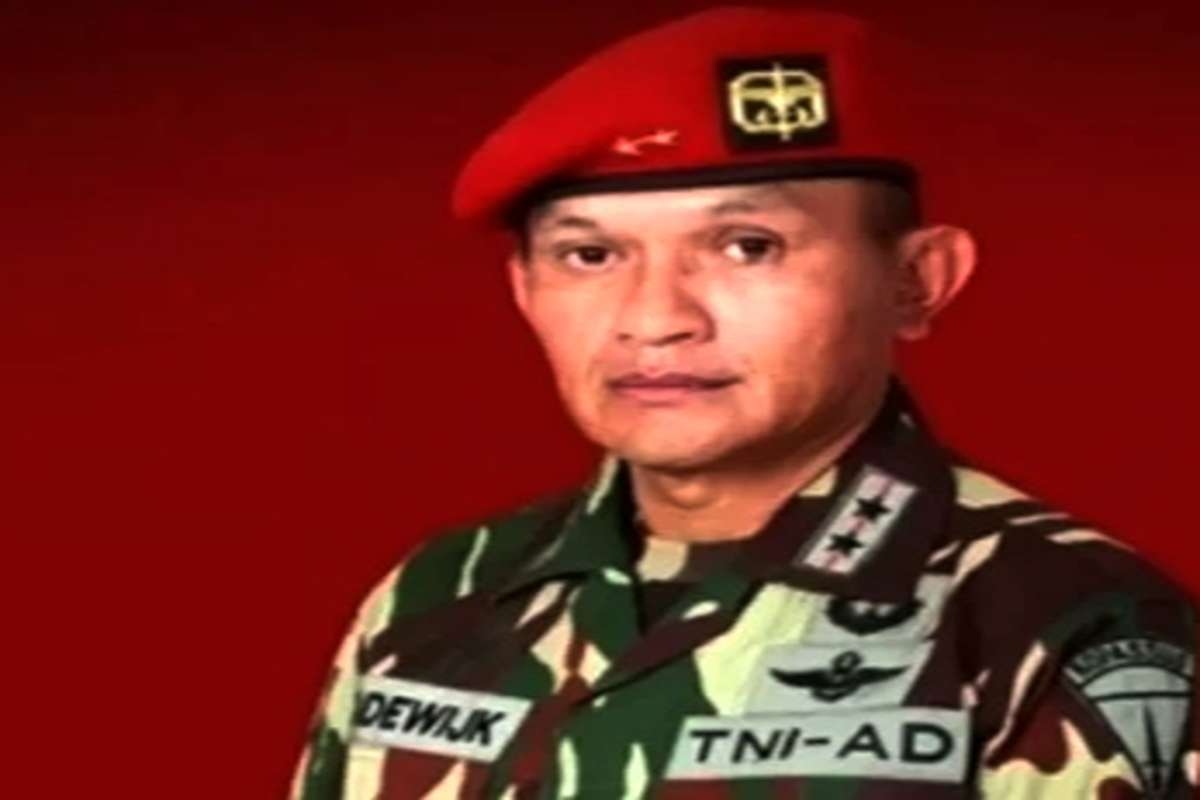 Dari Kopassus ke Iman: Kisah Spiritual Jenderal Lodewijk Menjadi Mualaf yang Penuh Tantangan!