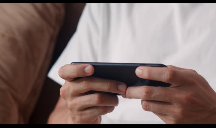 Lakukan 10 Trik Ini Agar Baterai HP Bisa Hemat dan Tahan Seharian