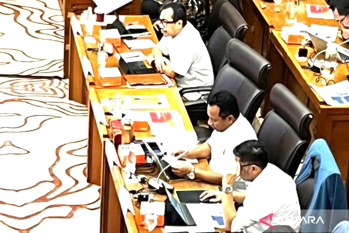 DEFISIT GAS 2025-2035: LNG Jadi Satu-satunya Harapan, Penuhi Kebutuhan Gas Bumi yang Terus Meroket