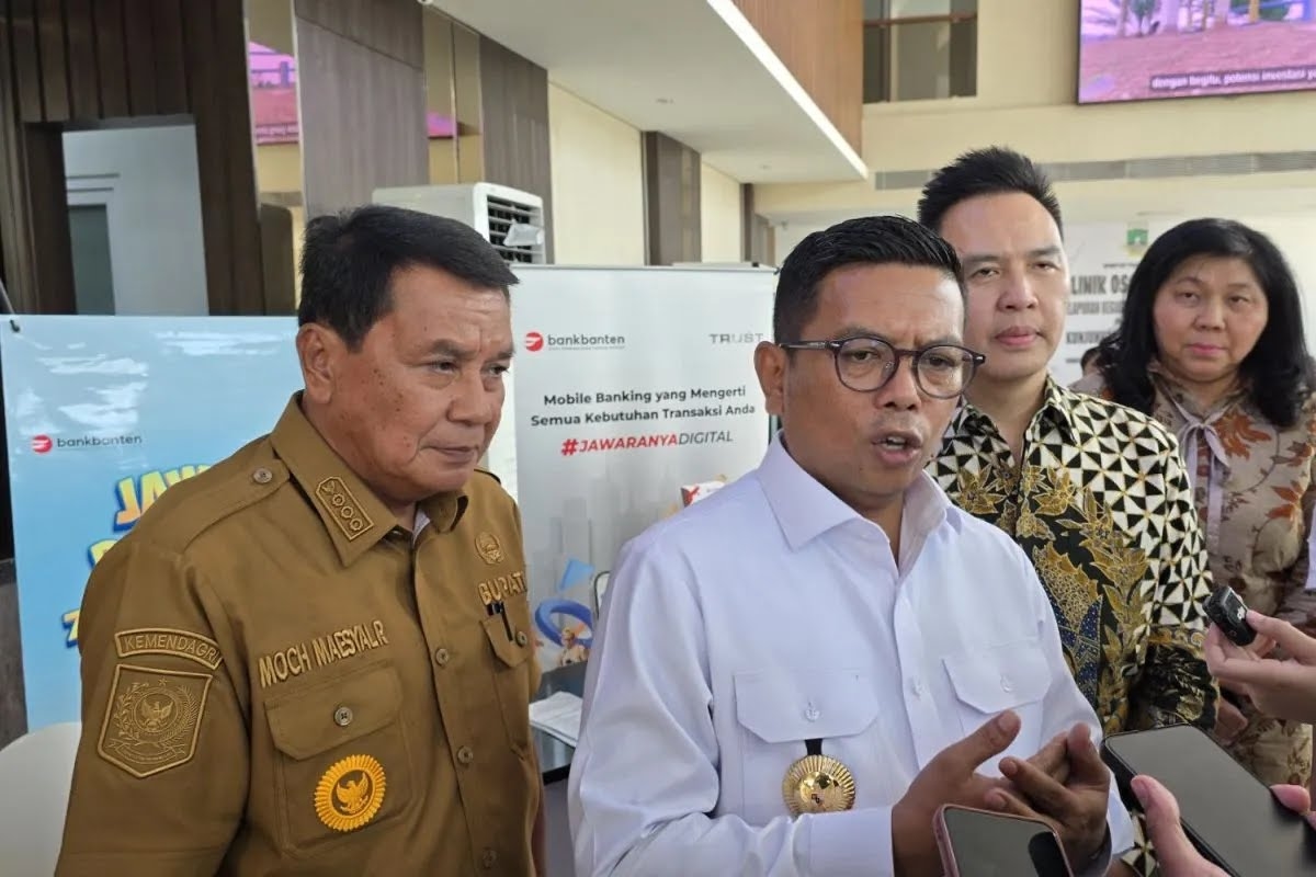 Sulap Lahan Tidur Jadi Lumbung Pangan: Ide Brilian Gubernur Banten Tanami Jagung di Pinggir Tol
