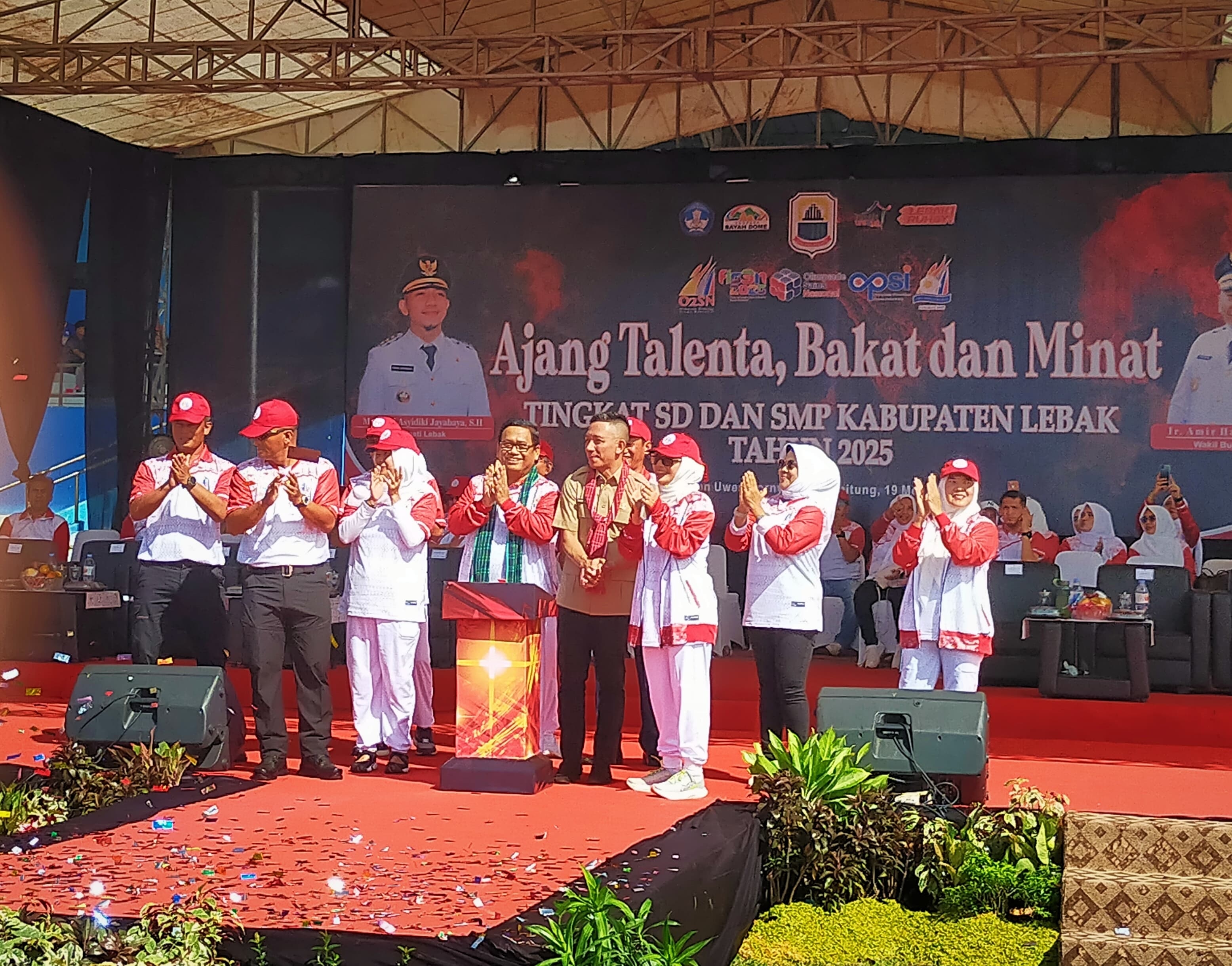 Bupati Lebak Buka Kegiatan Ajang Prestasi pada Festival Pelajar: O2SN, FLS2N, OSN, GSI, dan OPSI Tahun 2025