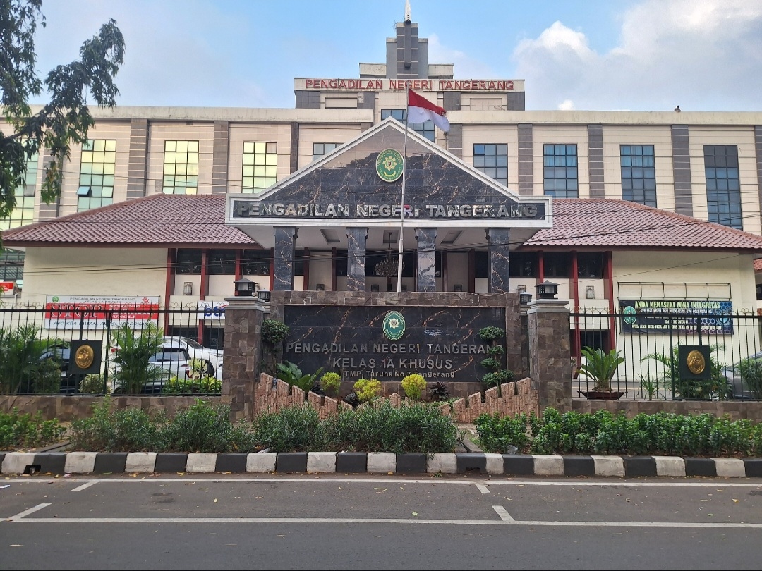 Penipuan Sembako Murah, Ibu Rumah Tangga di Tangerang Dituntut 2,5 Tahun Penjara